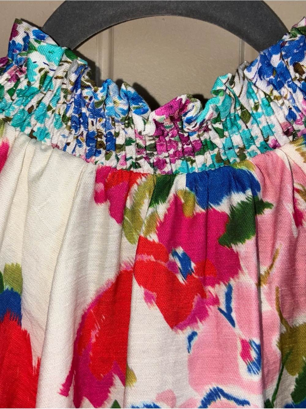 Umgee White Blouse with Pink, Red & Blue Floral Print - Picture 5 of 10